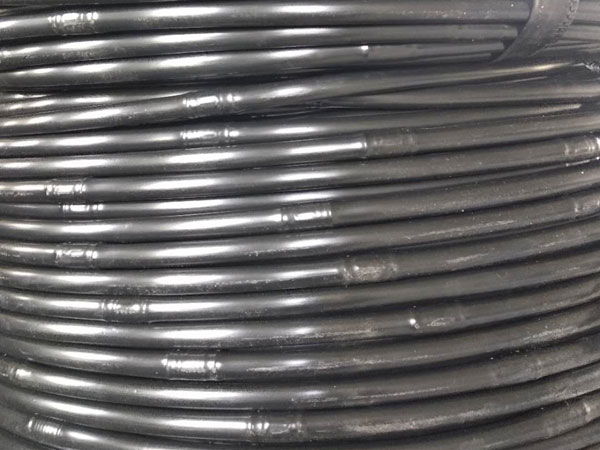 內鑲管式滴灌管